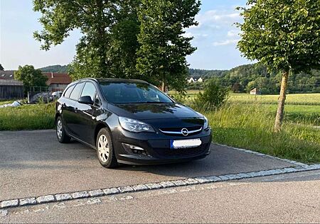 Opel Astra Sports Tourer Kombi Modell/Version J
