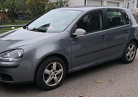 VW Golf Volkswagen V 5-Türer 1.4 Trendline