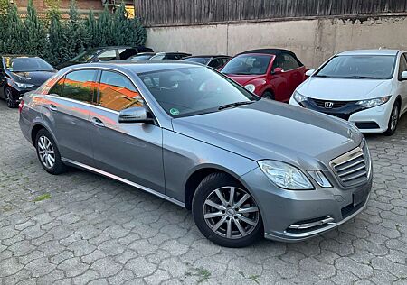 Mercedes-Benz E 200 2,2 CDI,Blue Ef.NAVI, LED, PDC, 2 x ALU