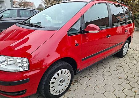 VW Sharan Volkswagen 2.0 TDI DPF Exclusive Edition