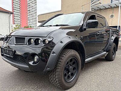 Mitsubishi L200 Intense Doppelkabine 4WD *BIG FOOT*wenig KM