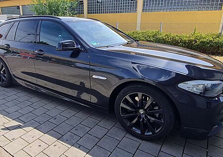 BMW 520d 520 5er Touring Diesel Touring Sport-Aut.