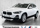 BMW X2 sDrive18d Adv. AHK Pano RFK DAB Navi