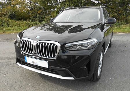 BMW X3 xDrive20i Autom.,DriveAssist,LRHeiz,LED,SHZ,MildHy