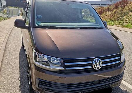 VW T6 Multivan Volkswagen Multivan Kurz Comfortline