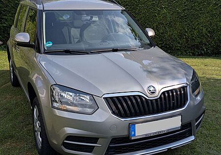 Skoda Yeti 1.2 TSI DSG AHK 1.Hand