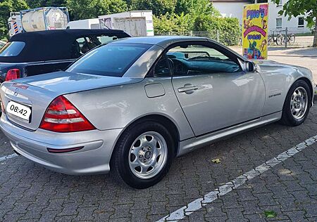 Mercedes-Benz SLK 200 163 PS Dezent Automatik Tüv Klima Scheckheft 8