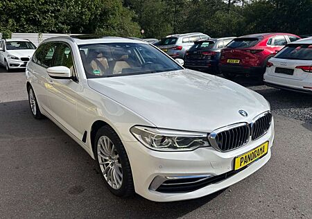 BMW 530 d touring xDrive Luxury *HEAD/UP*LED*PANO*