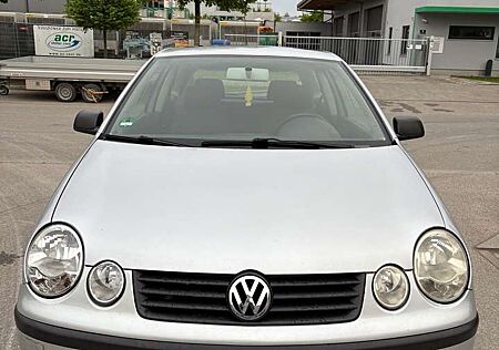 VW Polo Volkswagen Basis