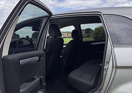 Mercedes-Benz B 200 Turbo Autotronic