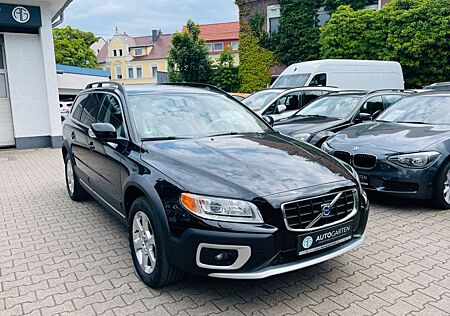 Volvo XC 70 XC70 Momentum 2WD/LEDER/AUTOMATIK/TÜV-NEU/KLIMA