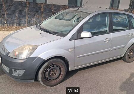 Ford Focus 1.4 16V Ambiente