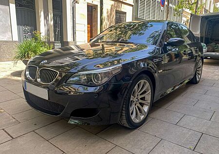 BMW M5 E60