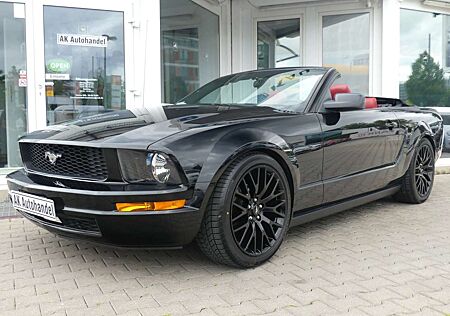 Ford Mustang Cabrio Aut. Leder Sitzhzg. Klima