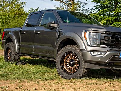 Ford F 150 Lariat Black Appearance V8 4x4