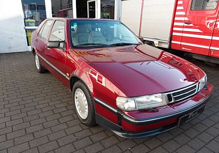 Saab 9000 +2.0i+CS