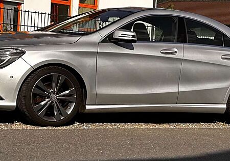 Mercedes-Benz CLA 200 d