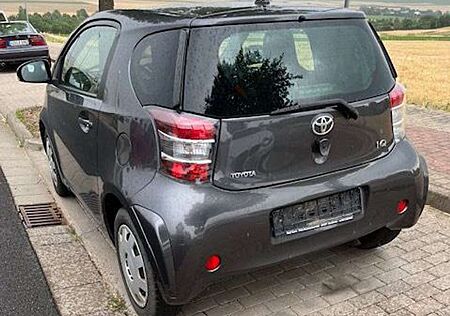 Toyota iQ 1.33 +