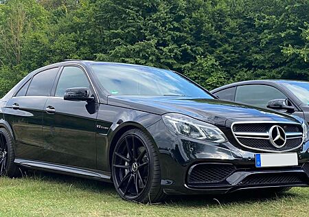 Mercedes-Benz E 63 AMG