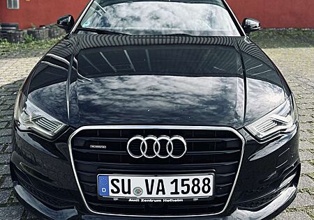 Audi A3 1.8 TFSI Limousine quattro S tronic line Sportpake