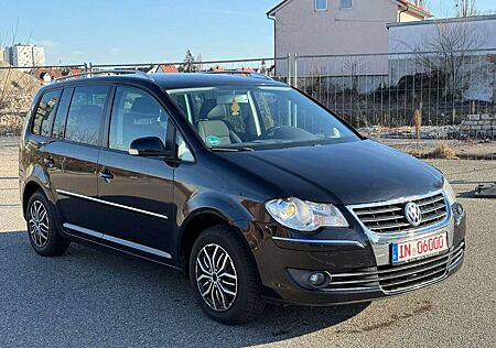 VW Touran Volkswagen Highline 6/26 Tüv 7 Sitze Gepflegt
