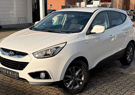 Hyundai ix35 FIFA World Cup Edition 2WD(ANH KAM KLIMA)