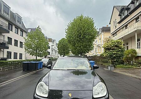 Porsche Cayenne S Tiptronic