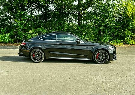 Mercedes-Benz C 63 AMG gebraucht kaufen Mercedes-Benz C 63 AMG S