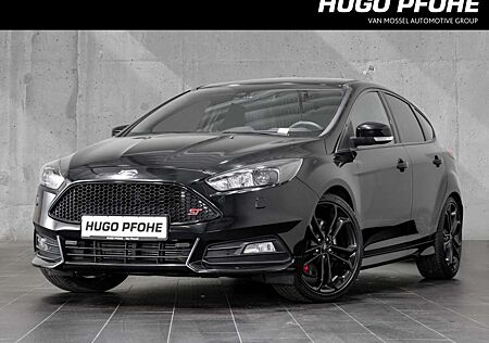 Ford Focus ST 2.0 EcoBoost Leder-Sport-Paket Xenon Sony
