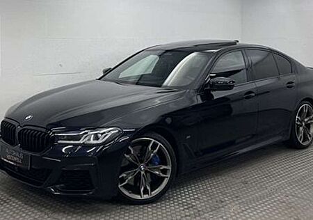 BMW M550 i xDrive ESD+LASER+HUD+360+MEMORY+HARMAN+