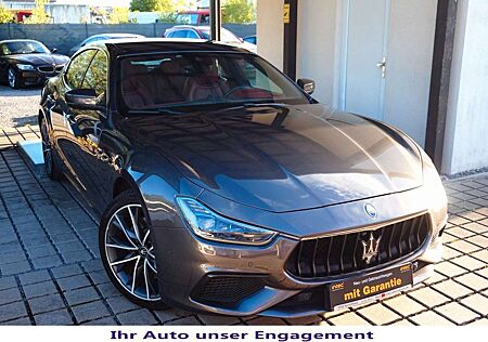 Maserati Ghibli 3.0 V6 S*Leder Rot~High-End B&W~Shz+Bel.
