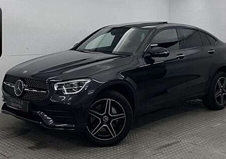 Mercedes-Benz GLC 300 de Coupé 4M AMG NIGHT ESD+AHK+360+DIGI+