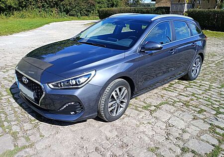 Hyundai i30 Kombi Kombi 1.4 T-GDI wie Trend * NAVI * KAME