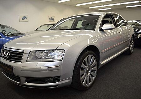 Audi A8 3.0 AUTOMATIK (SUPER ZUSTAND)