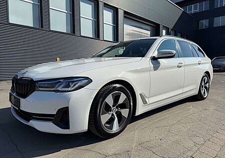 BMW 520 d Touring AHK H/K ACC HUD R-Cam Laserlicht