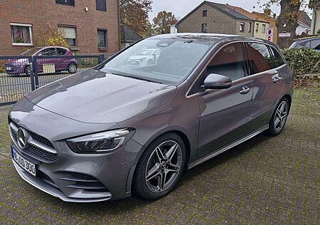 Mercedes-Benz B 180 7G-AMG Line Garantie