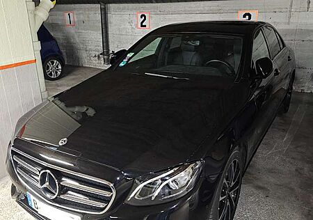 Mercedes-Benz E 200 4Matic 9G-TRONIC Avantgarde