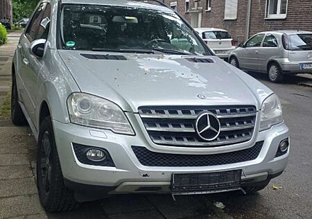 Mercedes-Benz ML 350 CDI 4Matic 7G-TRONIC DPF