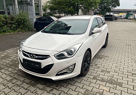 Hyundai i40 cw 1.7 CRDi Premium 1