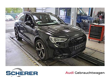 Audi Q3 45 TFSIe S line S tronic NAVI SHZ LED