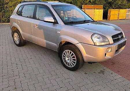 Hyundai Tucson 2.0 2WD GLS