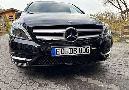 Mercedes-Benz B 200 (246.243)