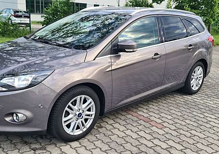 Ford Focus Turnier 1.0 EcoBoost Start-Stop-System SYNC Edit