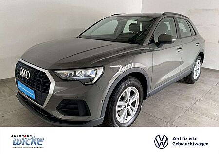 Audi Q3 35 TDI quattro basis NAVI KLIMA AHK PANO TELEFO