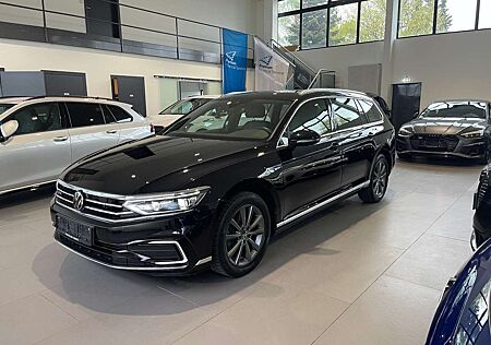 VW Passat Variant Volkswagen Passat GTE 1.4 TSI DSG AID/ACC/MATRIX/KAM/LEDER