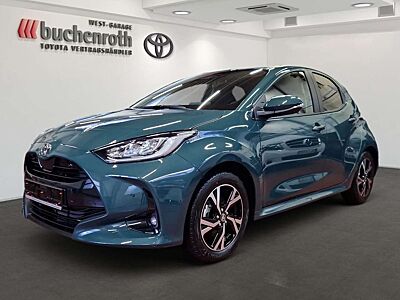 Toyota Yaris Hybrid Teamplayer + Safety - & Comfort Pak