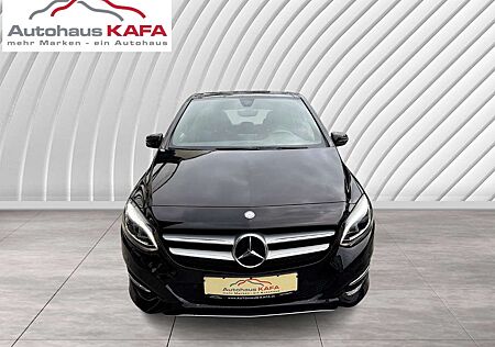 Mercedes-Benz B 200 d** 1.HAND/NAVI/PANO/SHZ**