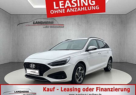 Hyundai i30 1.5 Family 5.J Garantie//Rückfahrkamera/Lenkradhei