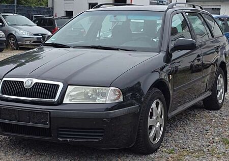 Skoda Octavia Combi Elegance