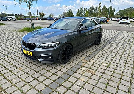 BMW 230i 230 Coupe Aut. M Sport